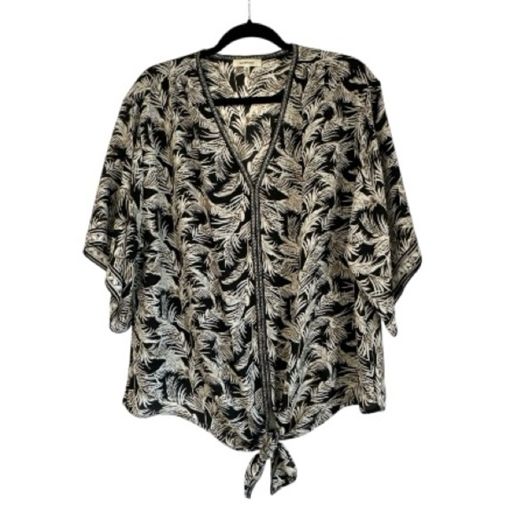 NWOT | Max Studio | Adorable Botanical Print Front Tie Top | Size 1X